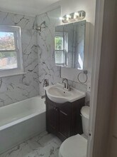 9517 S Merrion Ave in Chicago, IL - Building Photo - Building Photo