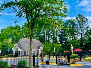 Hidden Creek in Morrow, GA - Foto de edificio - Building Photo