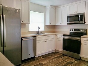 602 Spg Gdn Ave S in DeLand, FL - Building Photo - Building Photo