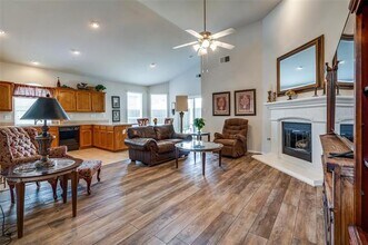 1128 Fairweather Dr in Fort Worth, TX - Building Photo - Building Photo