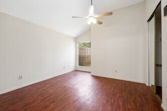 11918 Westwold Dr in Tomball, TX - Building Photo - Building Photo