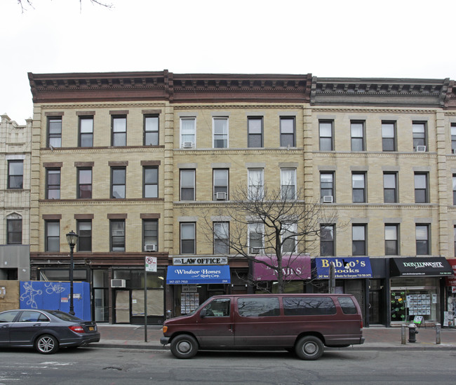 244 Prospect Park W in Brooklyn, NY - Building Photo - Building Photo