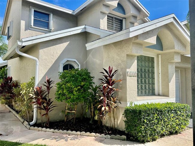 property at 2239 Discovery Cir W
