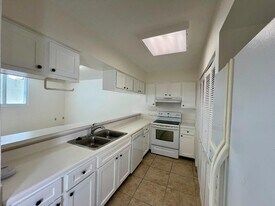 3930 S Roosevelt Blvd in Key West, FL - Building Photo