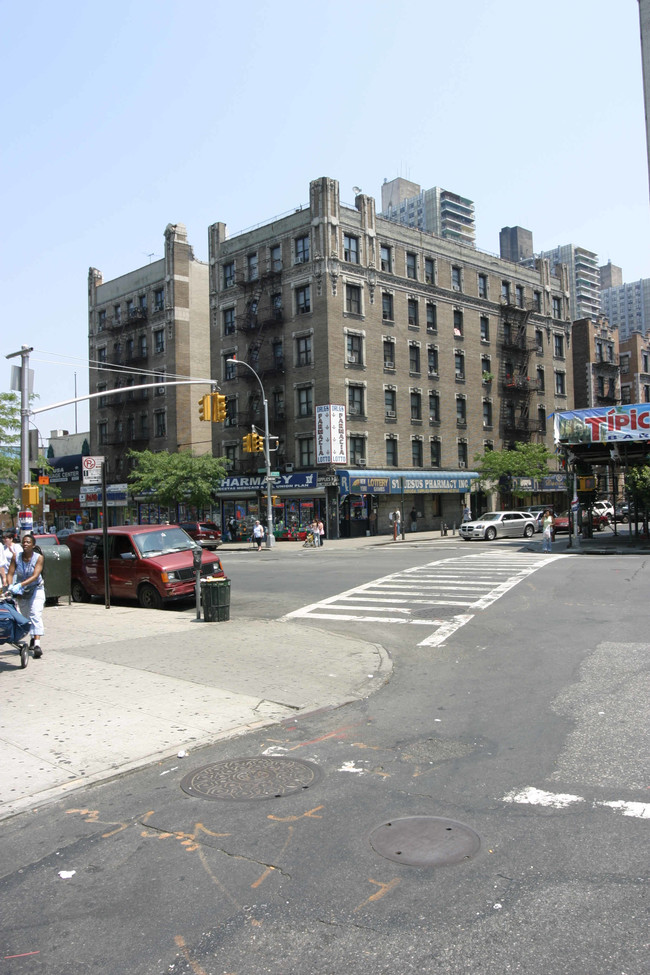 4180 Broadway in New York, NY - Foto de edificio - Building Photo