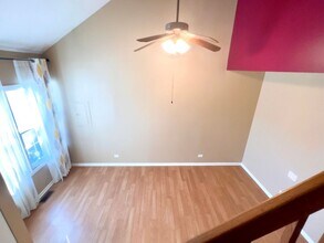 17 Le Jardin Ct in Buffalo Grove, IL - Building Photo - Building Photo