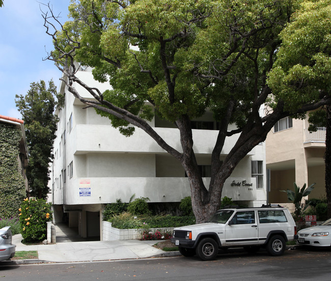 831 3rd St in Santa Monica, CA - Foto de edificio - Building Photo