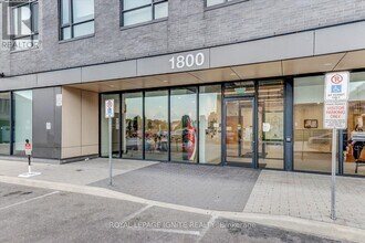 1800 Simcoe St N in Oshawa, ON - Building Photo - Building Photo