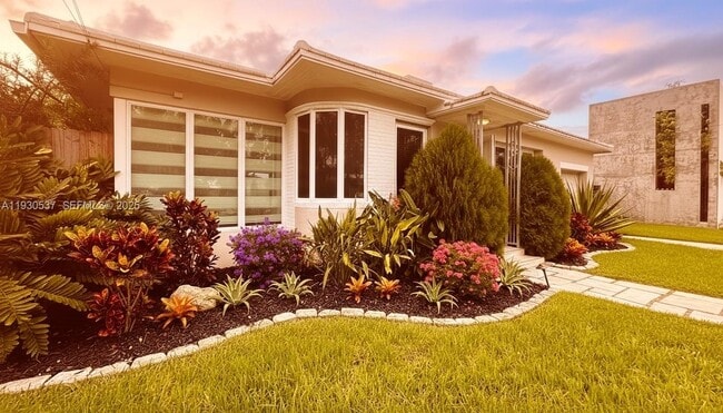 property at 40 SW 30th Rd