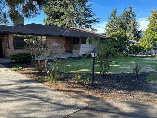 property at 504 Meadow View Rd