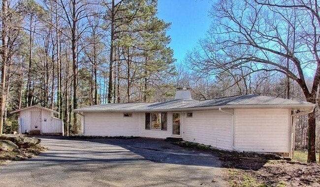 property at 1535 Twin Valley Trail