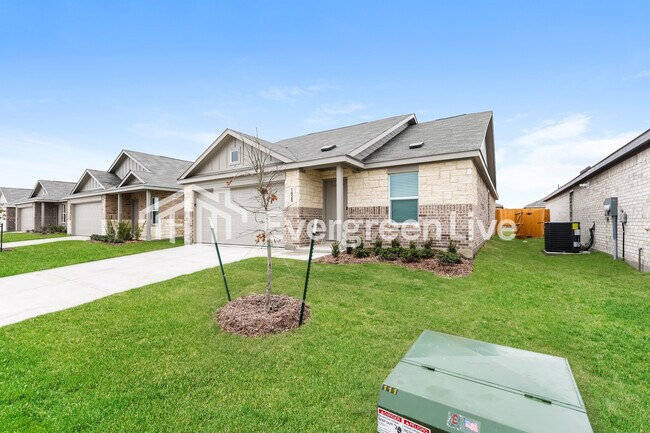 1625 Sparrow Hawk Rd in Heath, TX - Building Photo - Building Photo