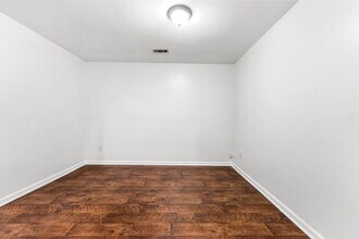 3575 Oakvale Rd in Decatur, GA - Building Photo - Building Photo