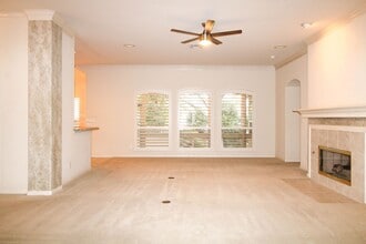 34 Silverhorn Dr in San Antonio, TX - Building Photo - Building Photo