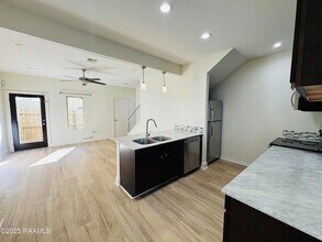 113 Bayou St in Lafayette, LA - Building Photo - Building Photo