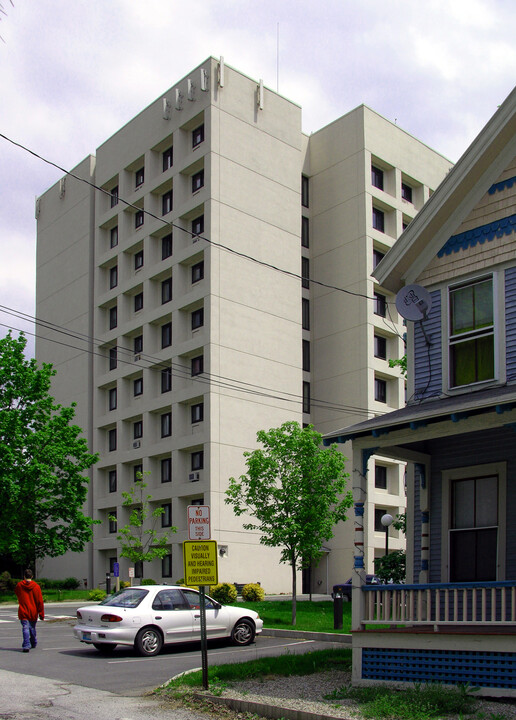 Sheldon Towers in Rutland, VT - Building Photo