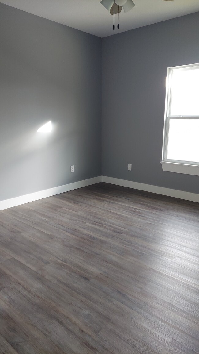 1808 Sierra in Mexico, MO - Building Photo - Building Photo