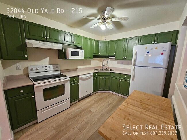 32044 Old Yale Rd in Abbotsford, BC - Building Photo - Building Photo