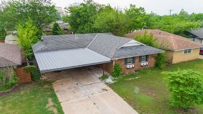 property at 648 Moraine Ave