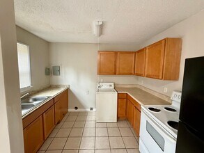 1132 Montcalm St in Charlotte, NC - Building Photo - Building Photo