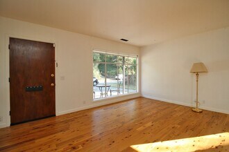 2923 NE 92nd Ave in Portland, OR - Building Photo - Building Photo