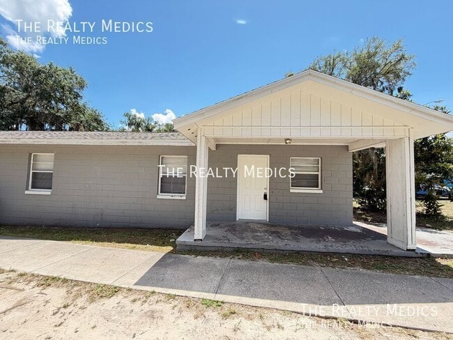 property at 1118 Tuskegee St