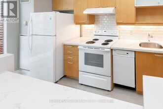 333A Adelaide St E in Toronto, ON - Building Photo - Building Photo