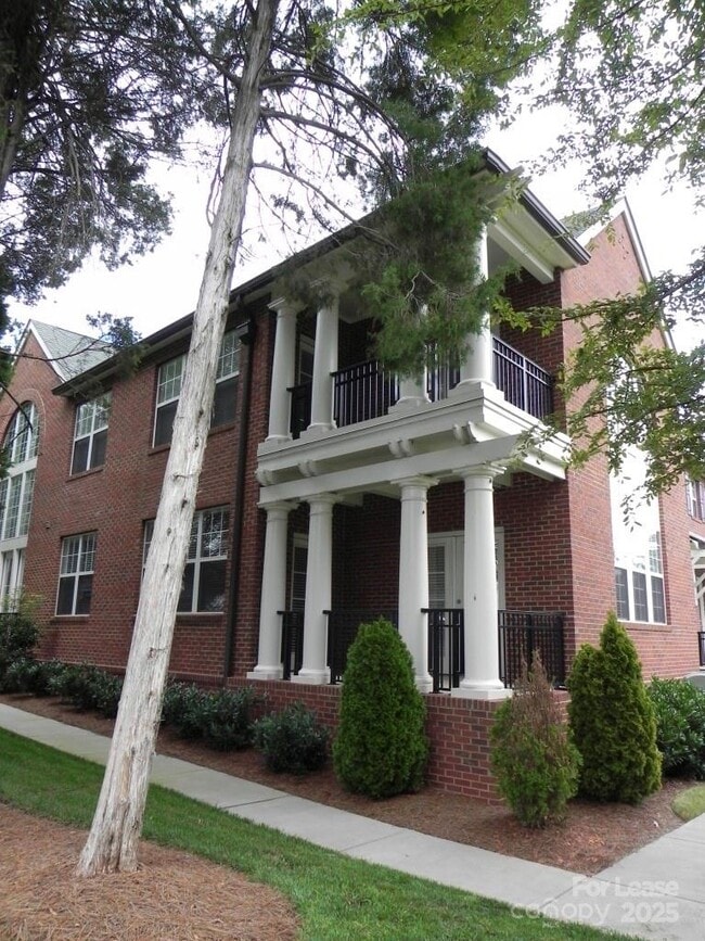 property at 128 Steinbeck Wy