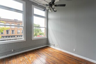 Fix Play Lofts in Birmingham, AL - Building Photo - Interior Photo