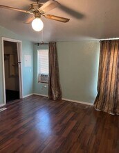 2640 S Cottonwood Ln in Tucson, AZ - Foto de edificio - Building Photo