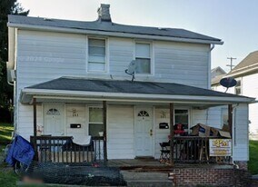 141 Maple St, Unit B in Frostburg, MD - Building Photo