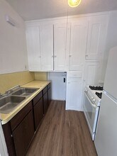 1442 W 101st St in Cleveland, OH - Foto de edificio - Building Photo