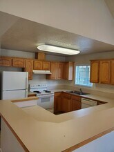 2940 Matt Dr in Eugene, OR - Building Photo - Building Photo