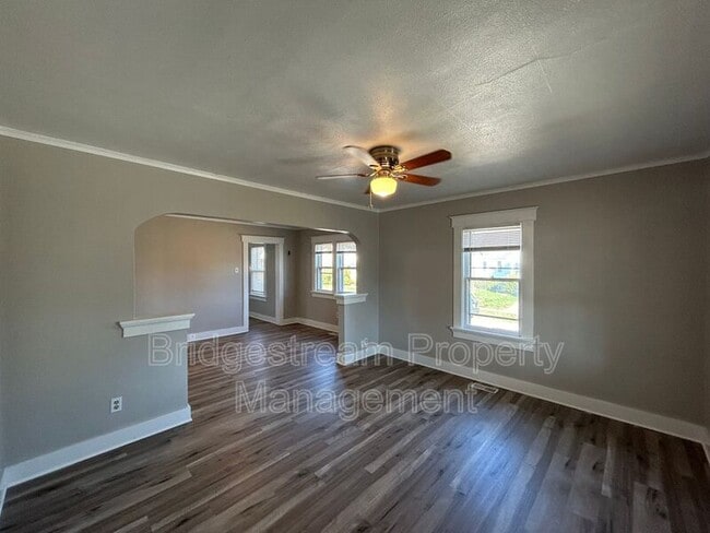 1729 Patterson Rd in Dayton, OH - Building Photo - Building Photo