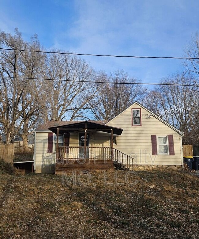 property at 3931 NE Hill Haven Rd