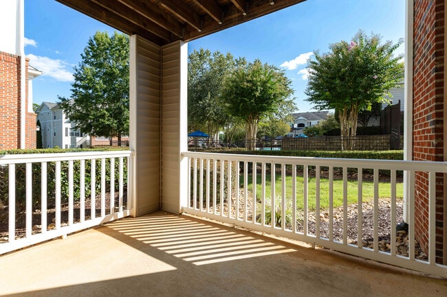 Abberly Green Apartment Homes in Mooresville, NC - Foto de edificio - Building Photo