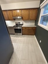 5107 Cliffhaven Dr in Annandale, VA - Building Photo - Building Photo