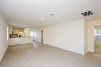 10810 Red Orchid Dr in Houston, TX - Building Photo - Building Photo