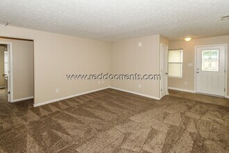 5311 Bombay Dr in Indianapolis, IN - Building Photo - Building Photo