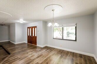264 NW 79th Ave in Margate, FL - Building Photo - Building Photo
