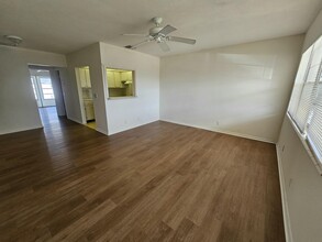 214 Easthampton I in West Palm Beach, FL - Building Photo - Building Photo