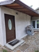 3350 State St in Corona, CA - Building Photo