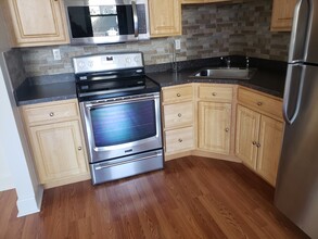 53 Ten Broeck St, Unit Apt 3 in Albany, NY - Building Photo - Building Photo