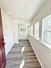 37 W Lincoln St in Ludowici, GA - Building Photo - Building Photo