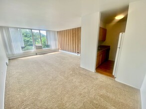 Tower Apartments in Ypsilanti, MI - Building Photo - Interior Photo