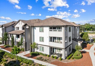 Morada Crossing in Stockton, CA - Foto de edificio - Building Photo