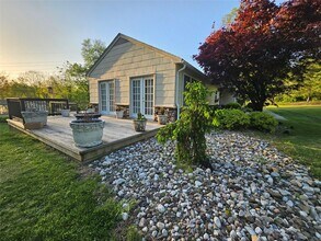 13 Old Quaker Hill Rd in Monroe, NY - Building Photo - Building Photo