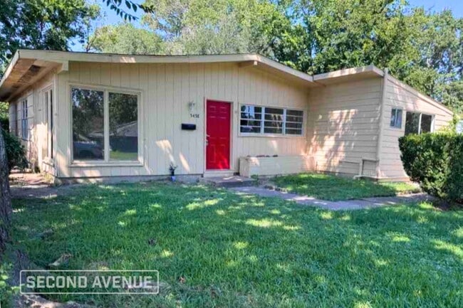 property at 5458 N Crooked Creek Dr