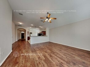 1001 Kimbro Dr in Forney, TX - Foto de edificio - Building Photo