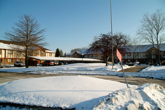 Dearborn Village Square in Dearborn, MI - Building Photo - Building Photo